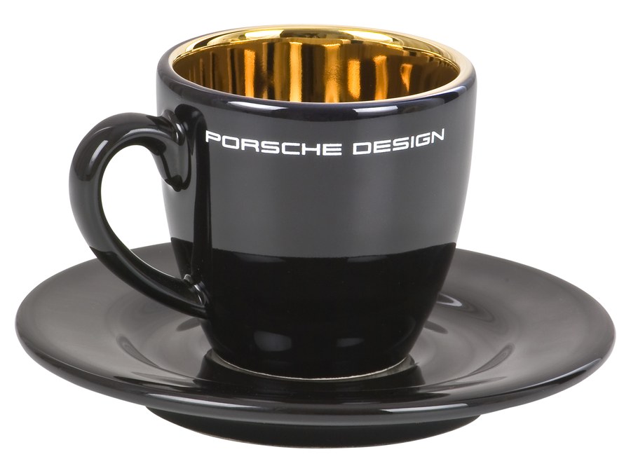 Schwarze Espressotasse mit goldener Innenseite